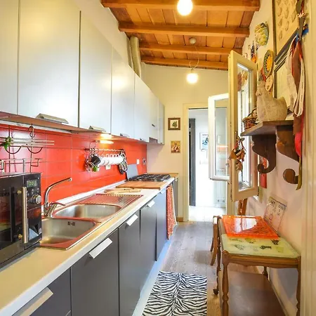 4 Bedroom Cozy In 公寓 *